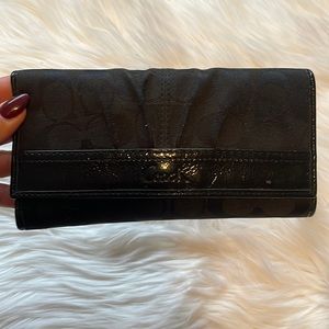 Vintage Black trifold Coach wallet